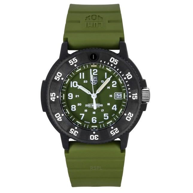 Luminox Original Navy Seal Rubber Strap Green Dial Quartz Diver's XS.3013.EVO.S 200M Men's Watch